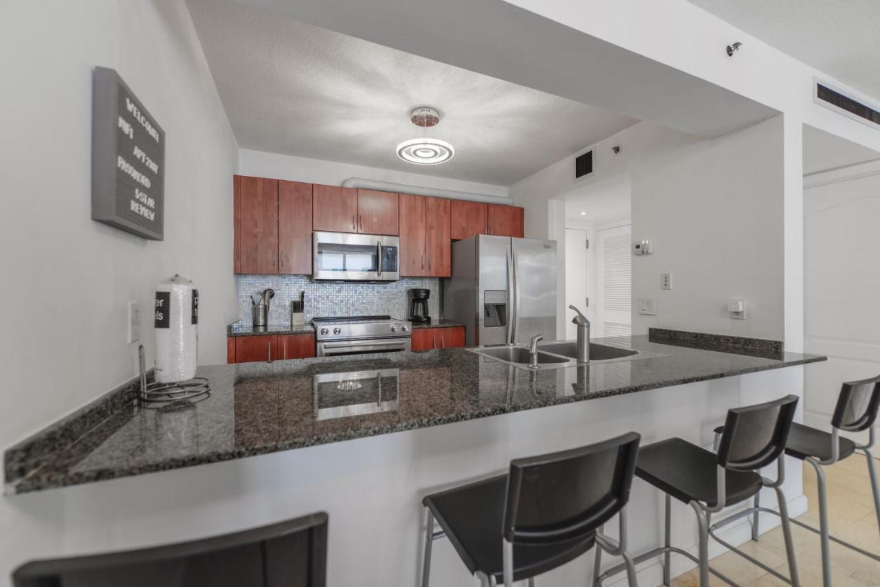 Wonderful Condo In Brickell With Pool And Gym Miami Exterior photo